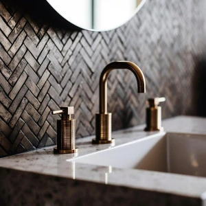 faucet-8372443-640